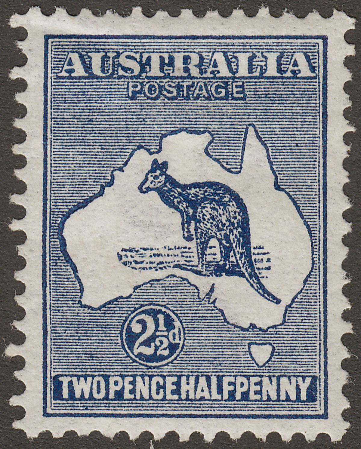 Australia 1913 KGV Roo 2½d Indigo wmk Wide Crown Mint SG4 cat £50 crease