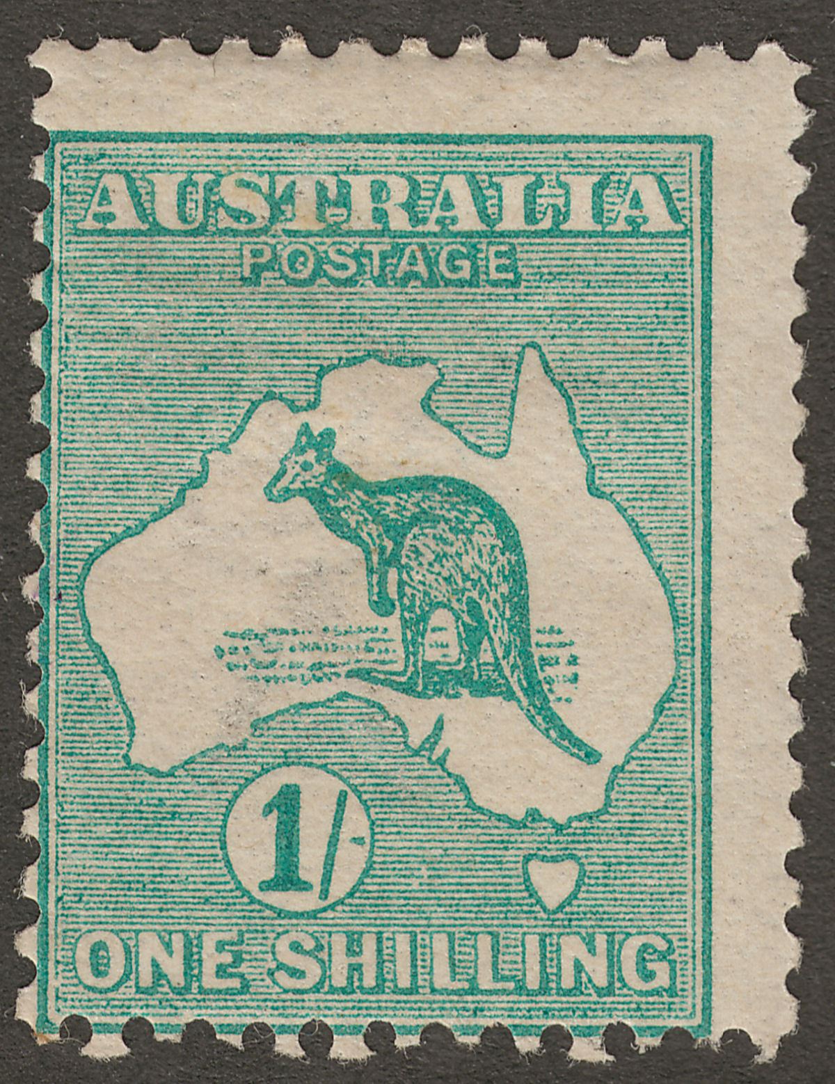 Australia 1913 KGV Roo 1sh Emerald wmk Wide Crown Mint SG11 cat £90 off centre