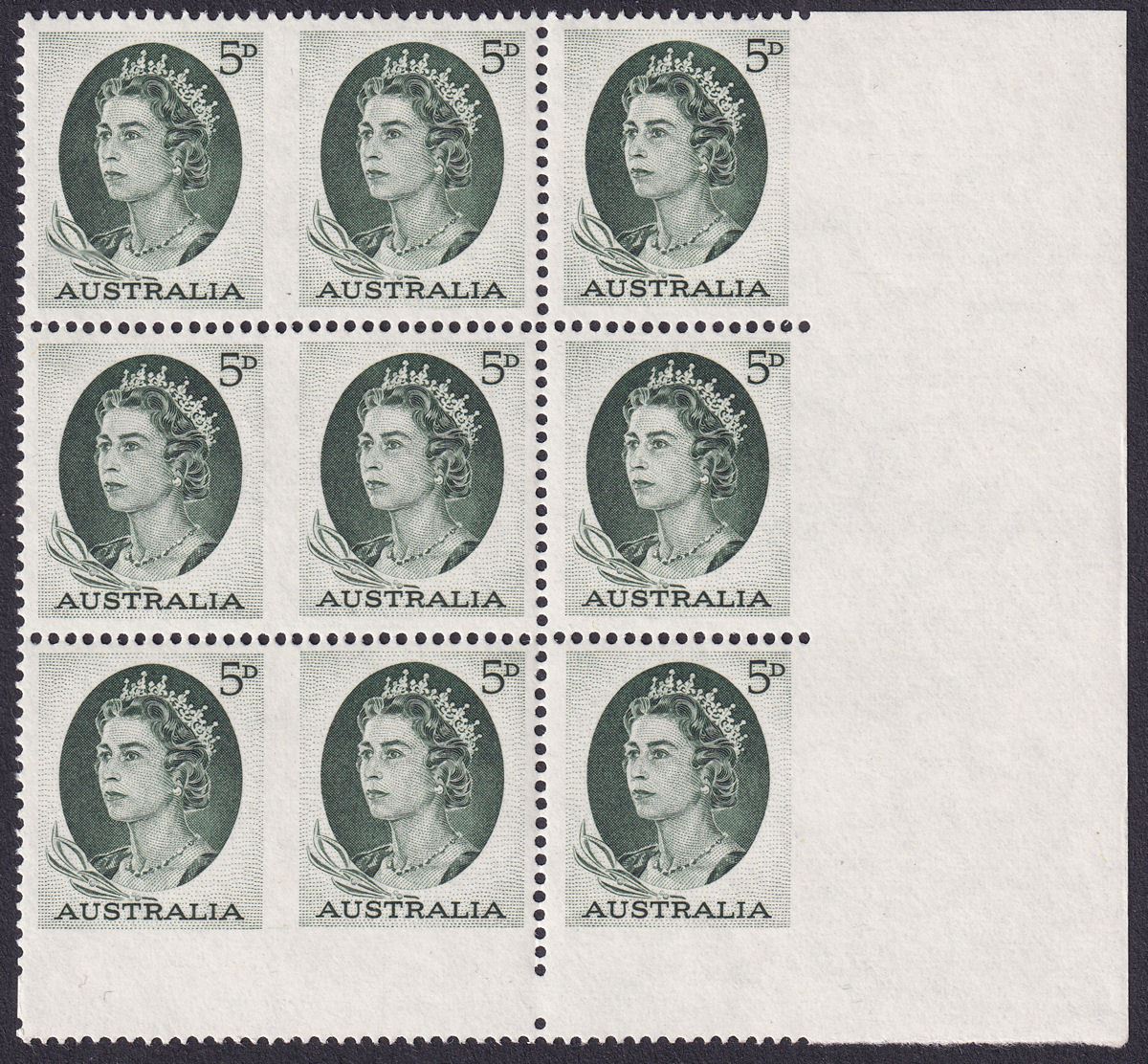Australia 1964 QEII 5d Deep Green Uncut Booklet Pane Block of 9 Mint SG354b