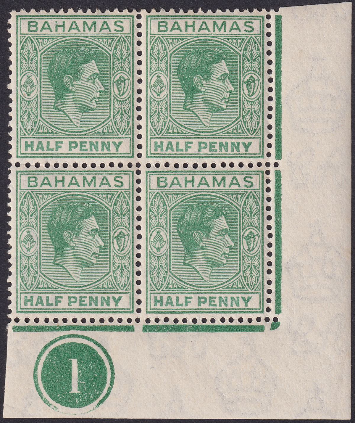 Bahamas 1938 KGVI ½d Green Plate 1 Block of 4 with Broken N Variety Mint SG149