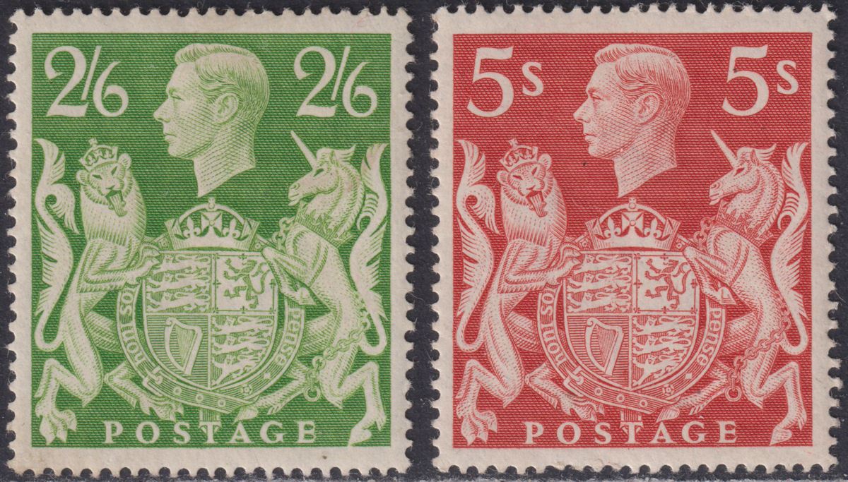 King George VI 1939 2sh6d Yellow-Green, 5sh Red Mint SG476-477 cat £35