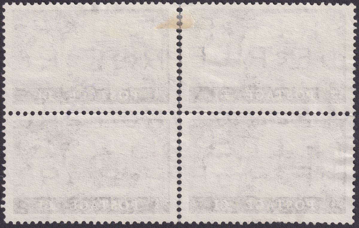 QEII 1955 Windsor Castle £1 Waterlow Printing Block of 4 Used SG539 cat £140