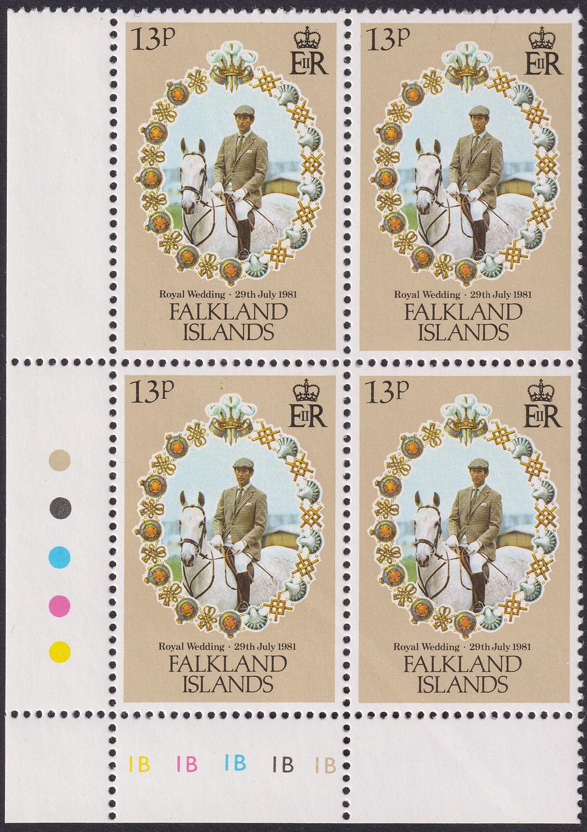 Falkland Islands 1981 QEII Royal Wedding 13p Plate 1B Serif Variety Block SG403v