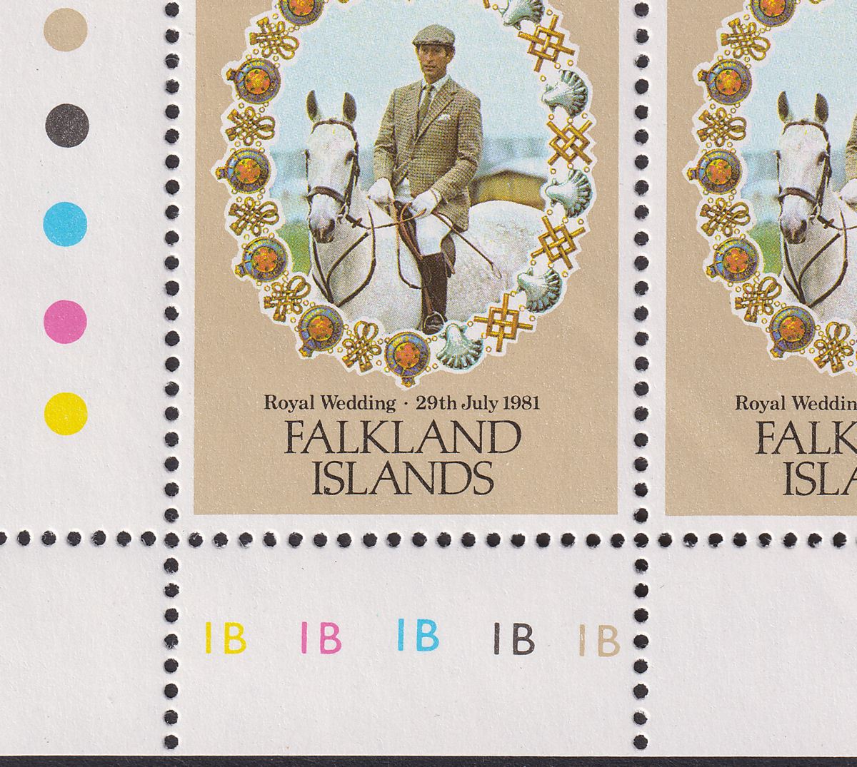 Falkland Islands 1981 QEII Royal Wedding 13p Plate 1B Serif Variety Block SG403v