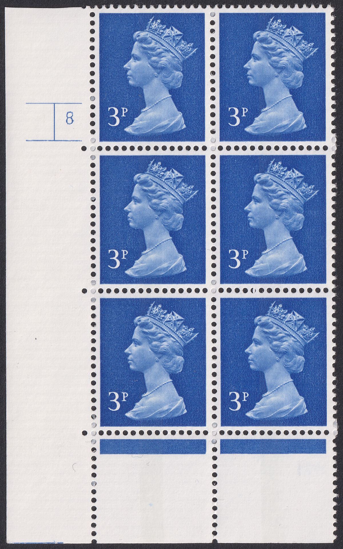QEII 1973 Machin 3p No Dot Cylinder 8 / P9 Perf R(S) Block Mint SG U107 cat £50