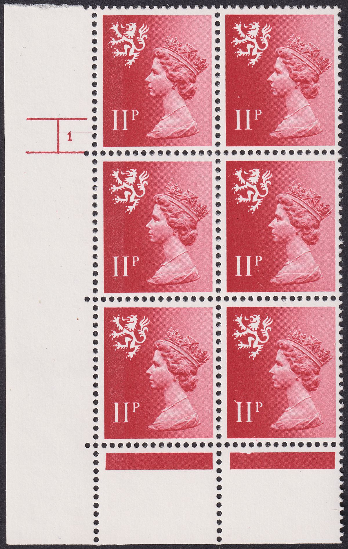 QEII 1976 Scotland Machin 11p Blk Right Band Missing Phosphor UM Mint SG XS55c