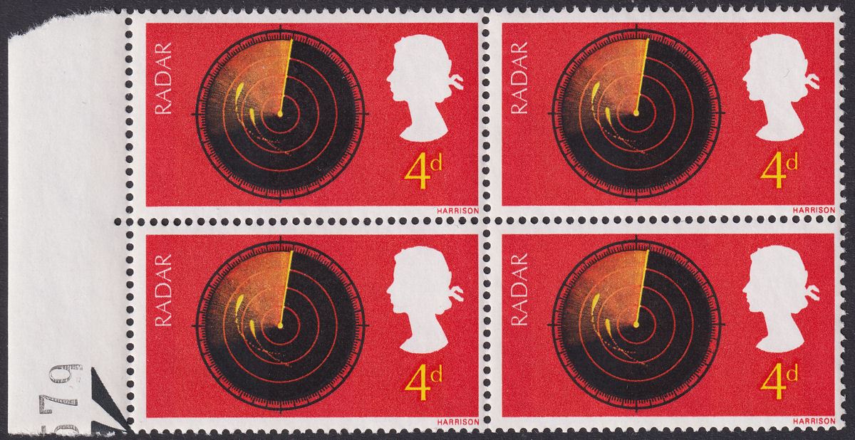 QEII 1967 Discovery 4d with Broken Scale Variety Block Mint SG752a cat £45 MNH