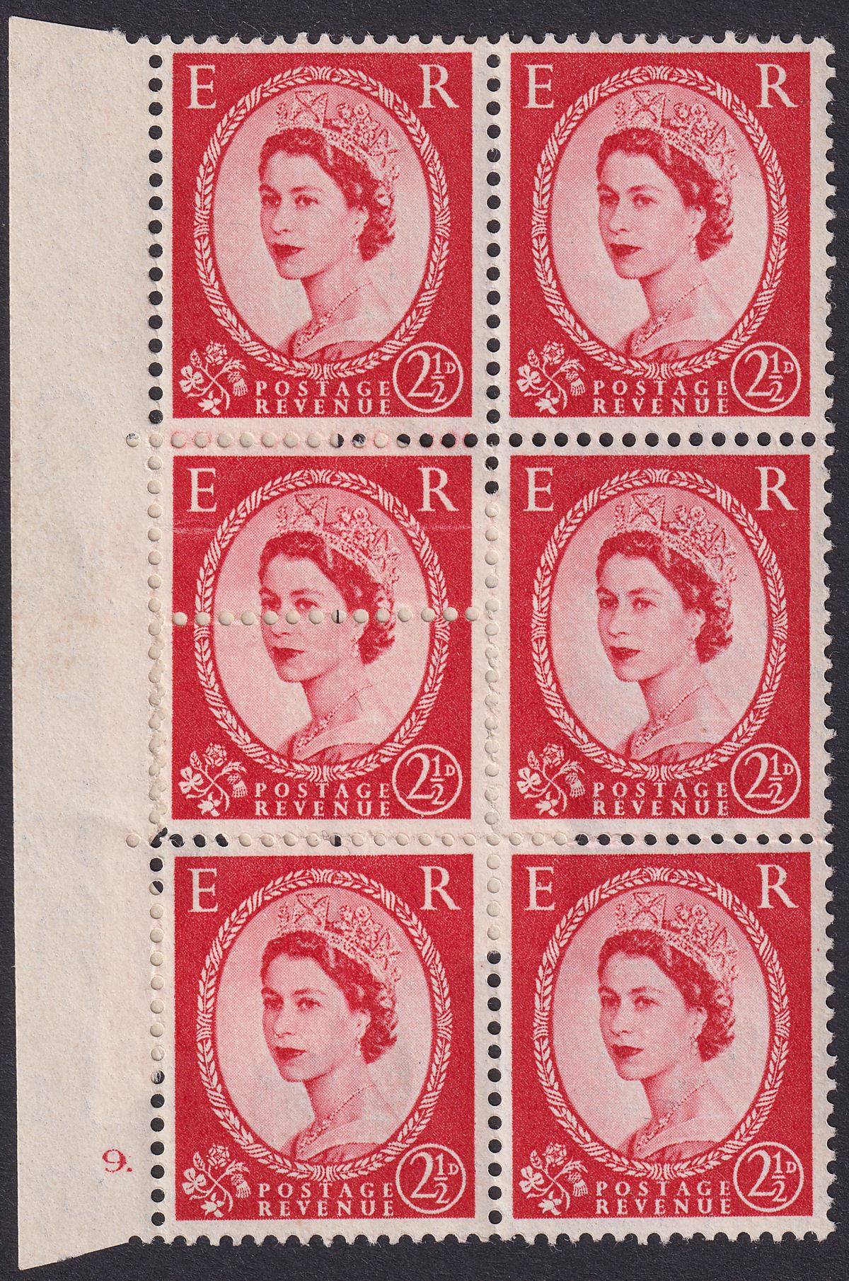 QEII 1952 Wilding 2½d Type I Mis-perforated Block of 6 Mint SG519