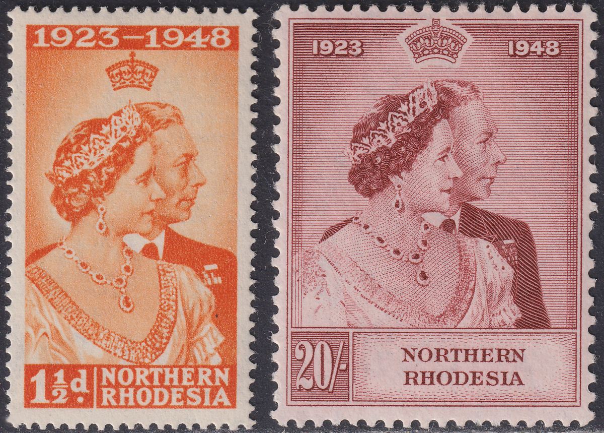 Northern Rhodesia 1948 KGVI Royal Silver Wedding 1½d, 20sh Mint SG48-49 cat £120