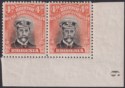 Click for more photos and details Rhodesia 1923 KGV Admiral 4d Black + Orange-Red Die IIIB p15 Pair Mint SG313