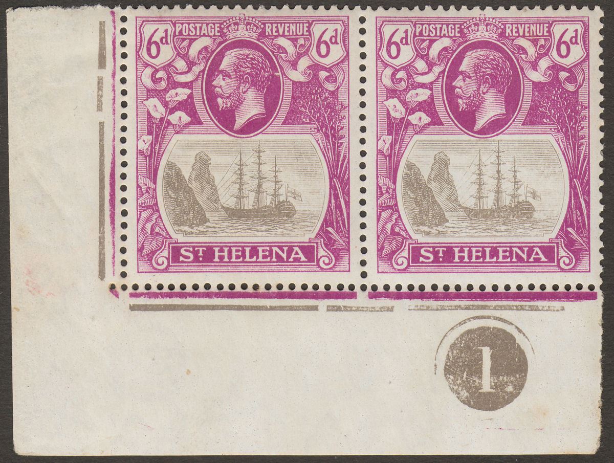 St Helena 1923 KGV 6d Grey + Purple Variety Cleft Rock Pair Mint SG104c cat £275