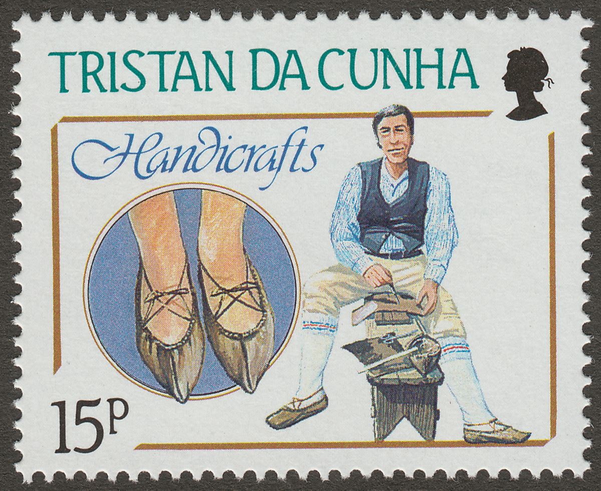 Tristan da Cunha 1988 QEII Handicrafts 15p wmk Inverted Mint SG449w